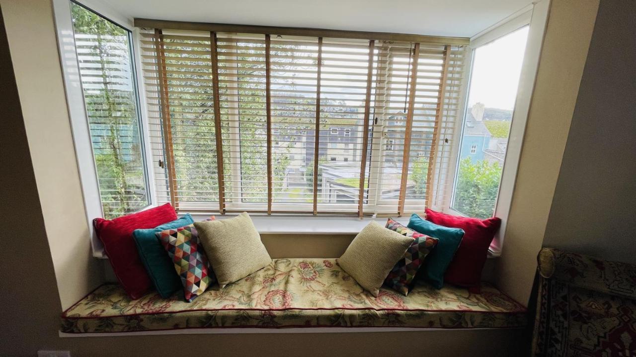 Number 20 - Central, Classic Style, Private And Parking Dartmouth Exteriör bild