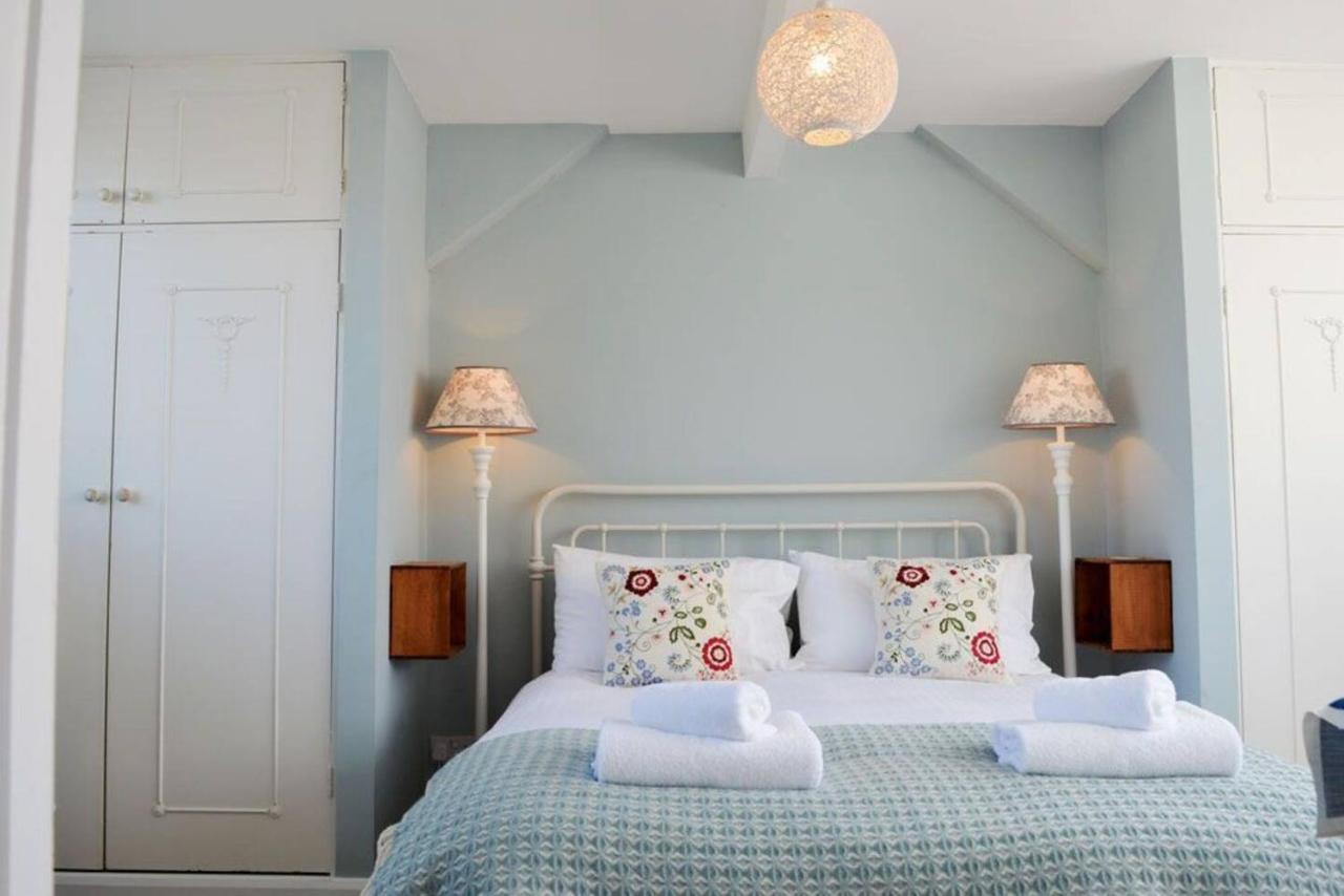 Number 20 - Central, Classic Style, Private And Parking Dartmouth Exteriör bild